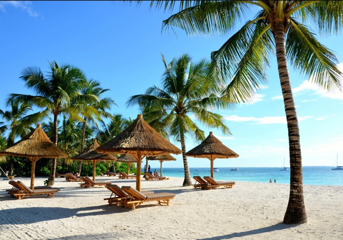 Luxury Tanzania safari and Zanzibar beach holiday photography